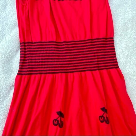 Yitong one size sleeveless cherry dresses 2 pack used great condition - Picture 4 of 13
